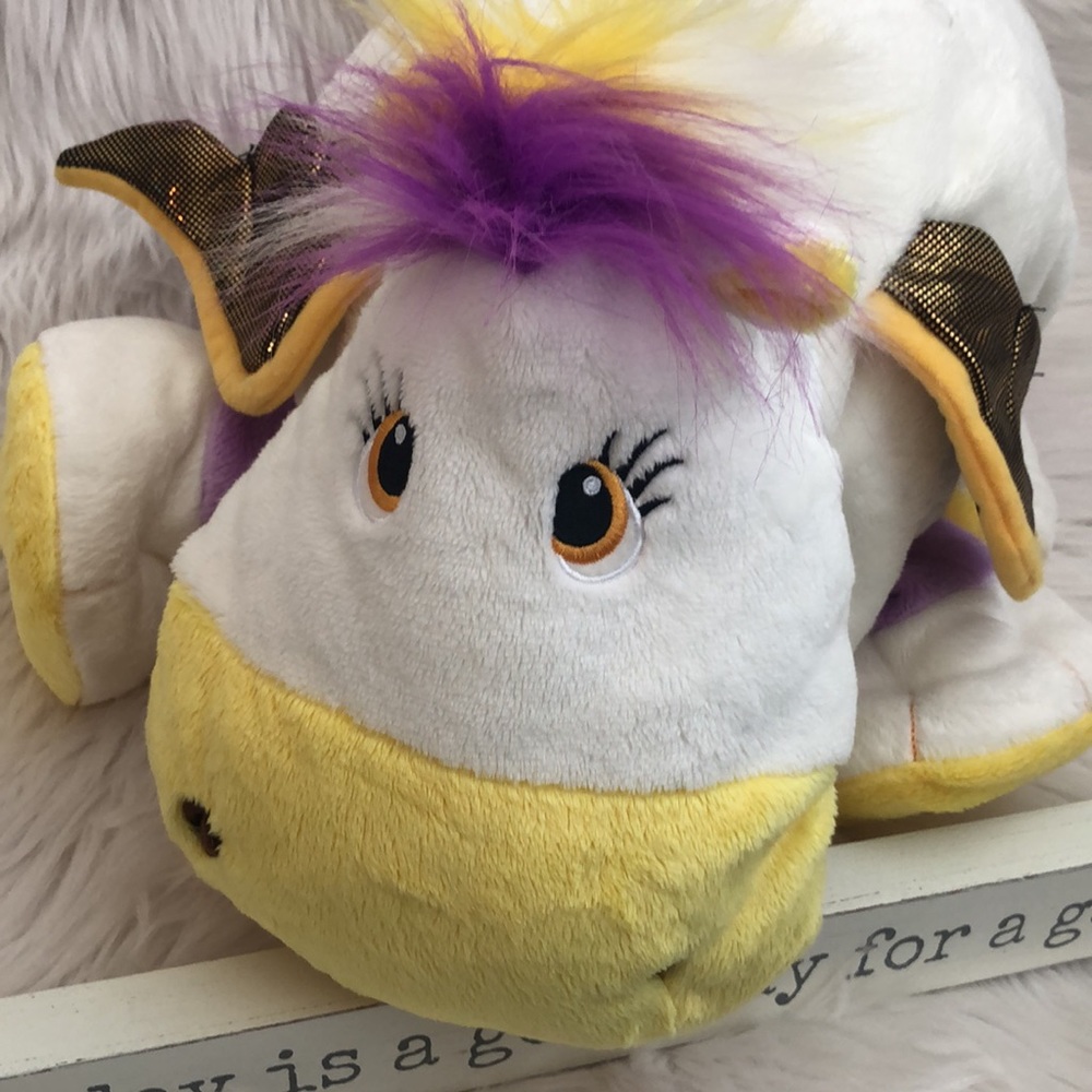 Stuffies Wonderella the flying horse Pegasus - Picture 3 of 7